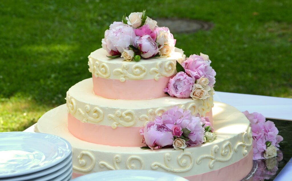 esküvői torta rendelés cukrászda